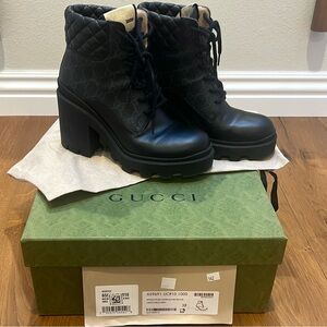 Gucci Apollo GG Supreme Boots